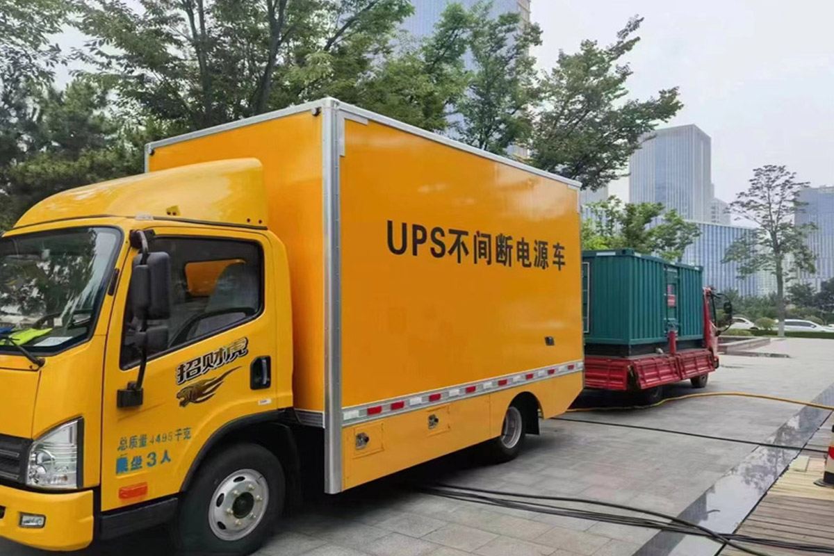 翁源发电机租赁施工现场