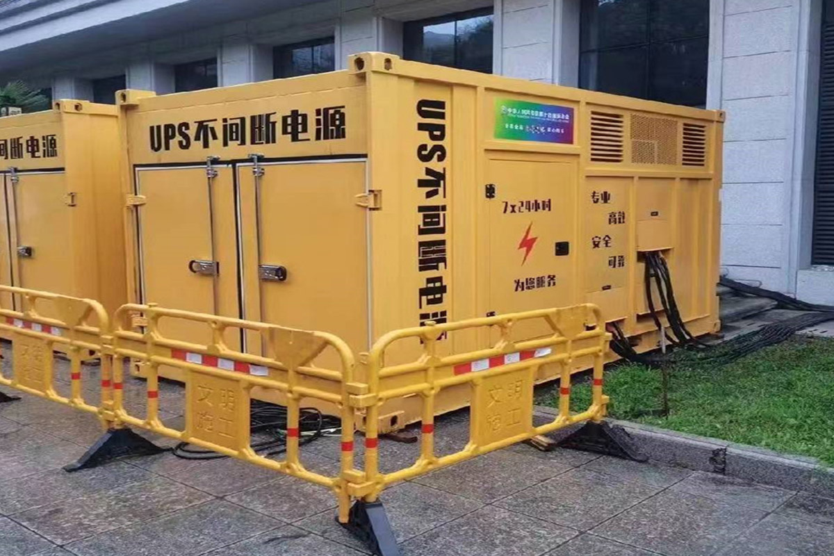 翁源发电机租赁施工现场